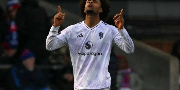 罗马报价齐尔克泽曝光 曝曼联面临两难局面 阿莫林决定1月留卖走向