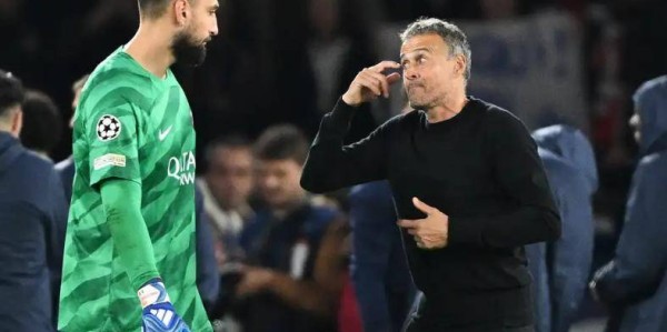 欧冠封神却遭清洗！大巴黎放弃多纳鲁马，真的是因为“不会传球”