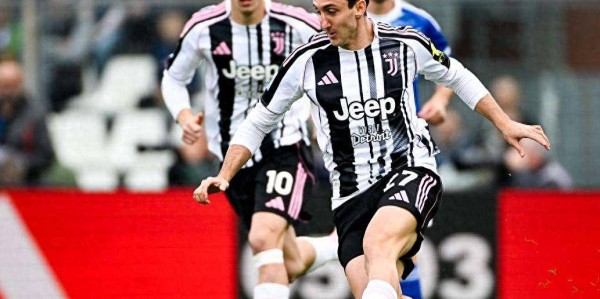 0-2！意甲惊现大冷门：603亿豪门尤文图斯倒下，升班马科莫创历史佳绩