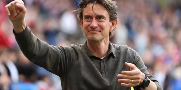 弗兰克上任首签！托特纳姆热刺斥资3500万欧，从拜仁买断法国前锋