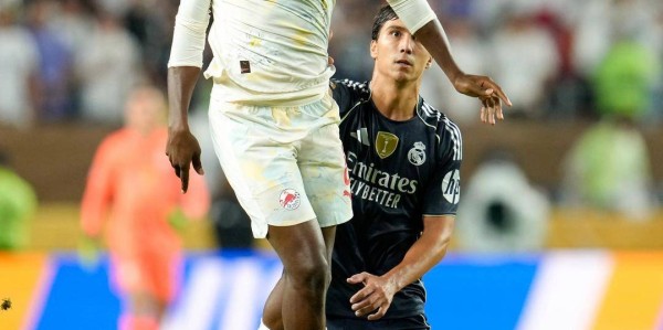 欧冠：萨尔茨堡优势明显，布兰晋级无望？萨尔茨堡对阵布兰