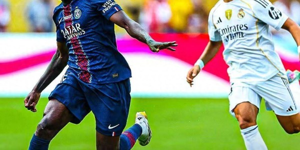 高手坟墓！巴黎左闸成世界级边锋噩梦半年锁死6大巨星太无解