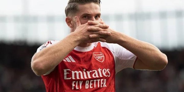 阿森纳后卫透露，哲凯赖什与厄德高极其相似，适应英超强度没问题