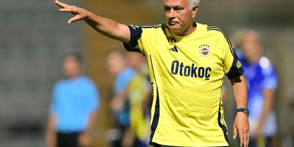 1-0，62岁穆帅发威：率队掀翻意甲劲旅，迎季前热身赛第4胜