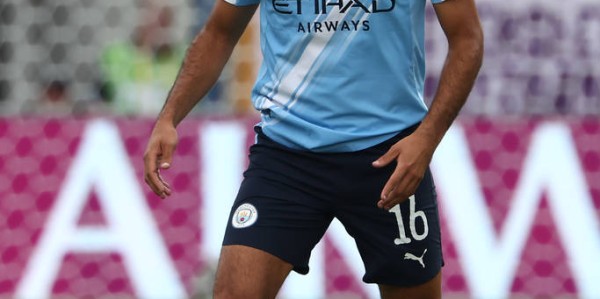 Toni Kroos力挺Rodri：皇马心仪的“曼城中场大脑”